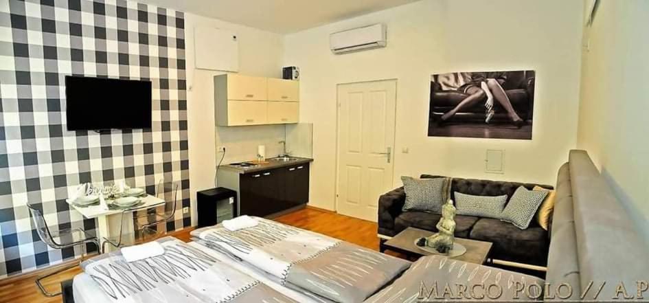 Markopolo Apartments Wina Bagian luar foto